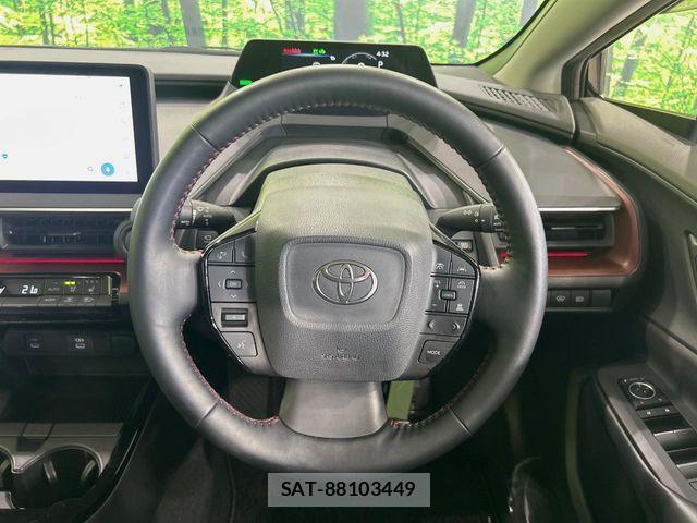Toyota PRIUS PHV 2023-08 8797218-7