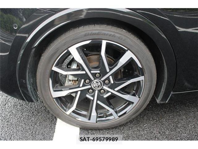 Toyota PRIUS PHV 2025-06 8797224-17