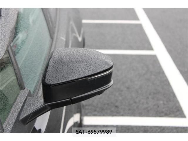 Toyota PRIUS PHV 2025-06 8797224-27