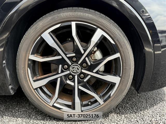 Toyota PRIUS PHV 2023-10 8797225-13