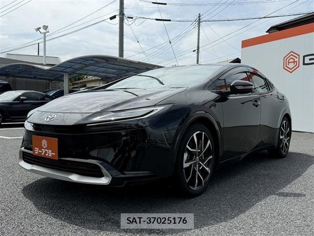 Toyota PRIUS PHV 2023-10 8797225-23