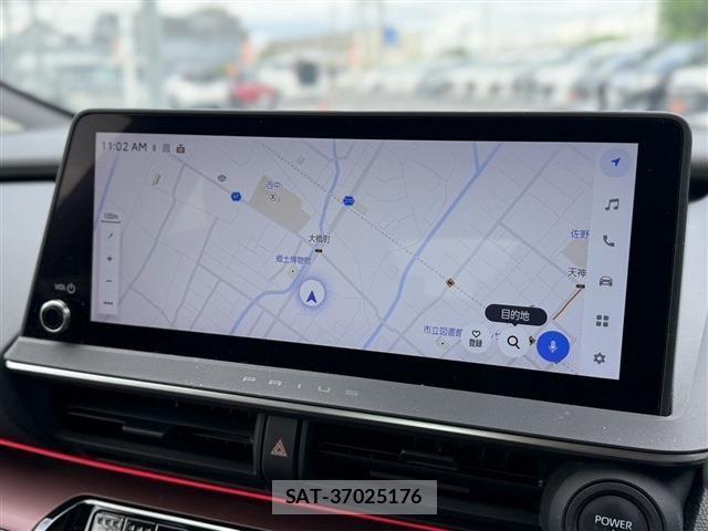 Toyota PRIUS PHV 2023-10 8797225-2