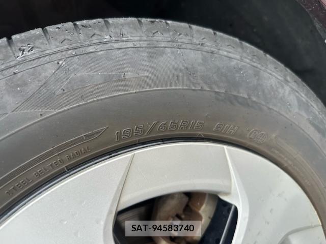 Toyota PRIUS PHV 2013-02 8797231-4