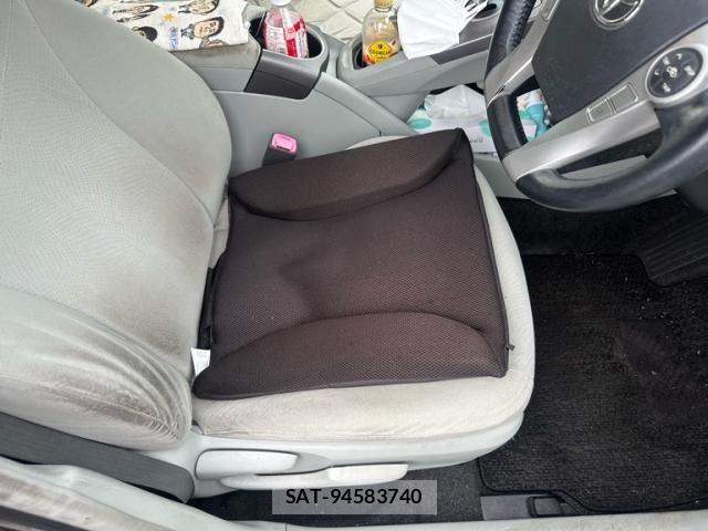 Toyota PRIUS PHV 2013-02 8797231-8