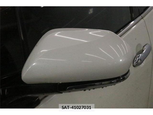 Toyota PRIUS PHV 2017-09 8797228-18