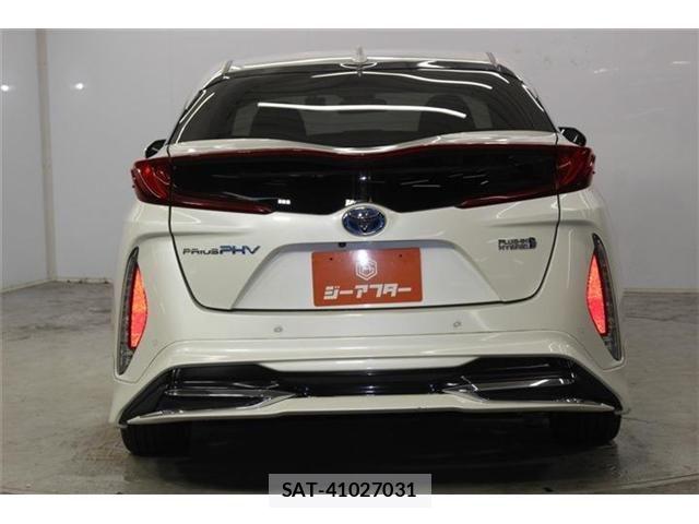 Toyota PRIUS PHV 2017-09 8797228-7