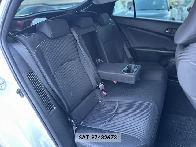 Toyota PRIUS PHV 2020-09 8797227-13
