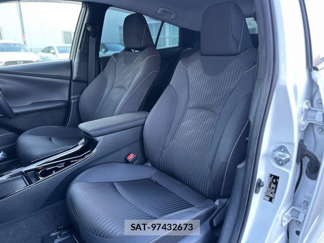 Toyota PRIUS PHV 2020-09 8797227-15