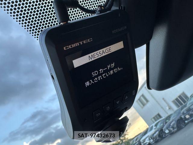 Toyota PRIUS PHV 2020-09 8797227-8