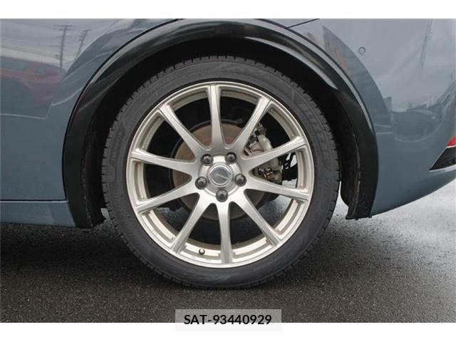Toyota PRIUS PHV 2024-04 8831212-19