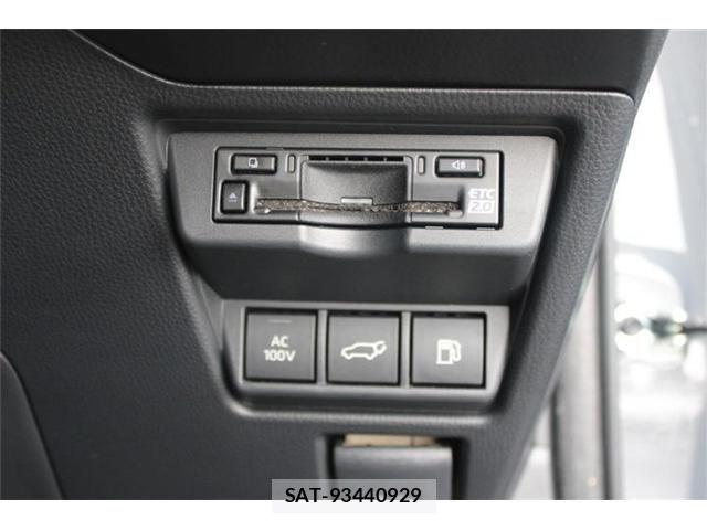 Toyota PRIUS PHV 2024-04 8831212-6