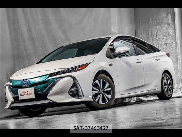Toyota PRIUS PHV 2017-05 8831213-2