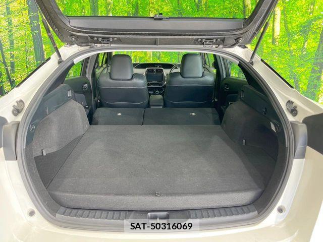 Toyota PRIUS PHV 2019-09 8831211-9