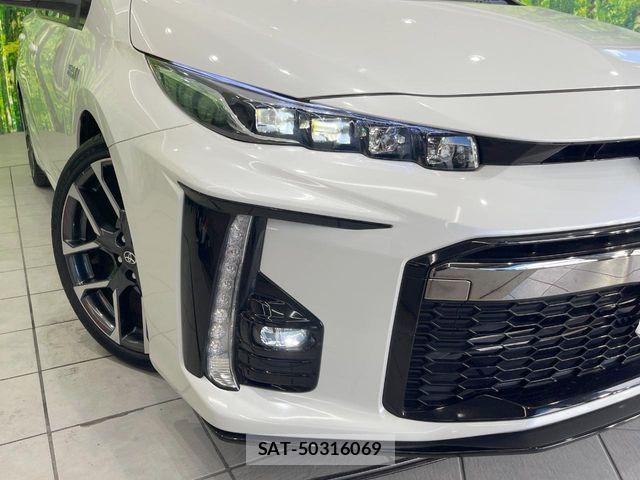 Toyota PRIUS PHV 2019-09 8831211-11