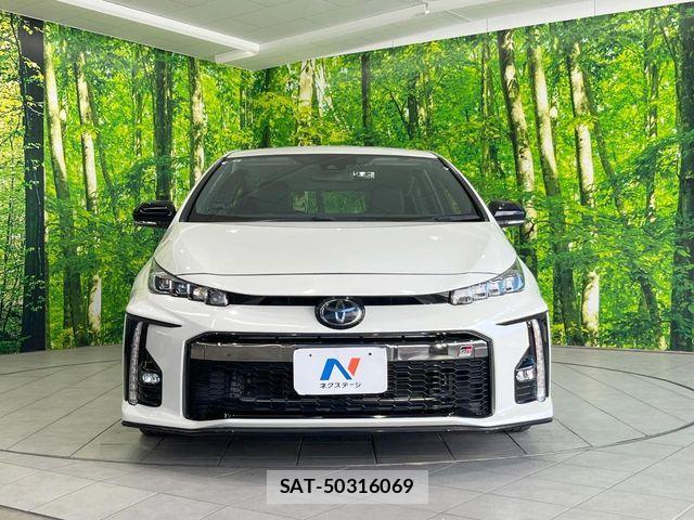 Toyota PRIUS PHV 2019-09 8831211-13