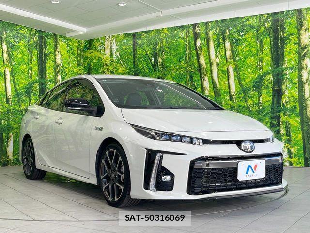 Toyota PRIUS PHV 2019-09 8831211-15