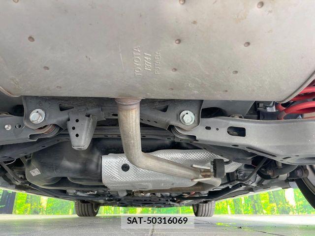 Toyota PRIUS PHV 2019-09 8831211-18