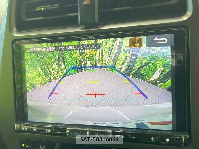 Toyota PRIUS PHV 2019-09 8831211-3