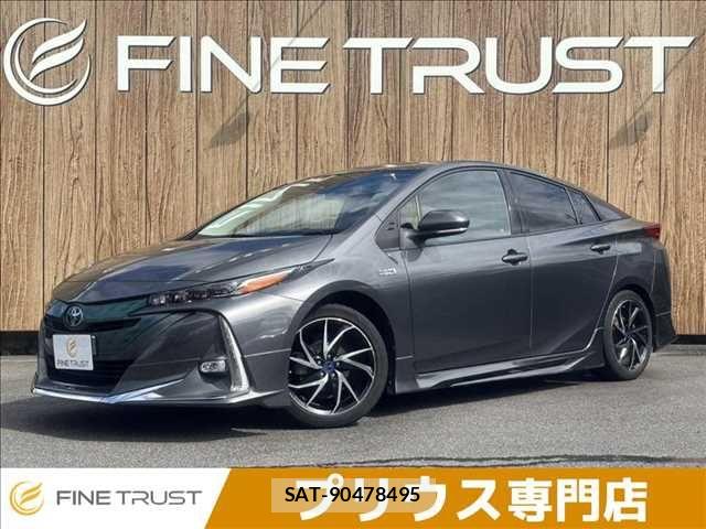 Toyota PRIUS PHV 2017-12 8850429-0