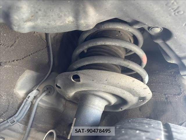 Toyota PRIUS PHV 2017-12 8850429-14