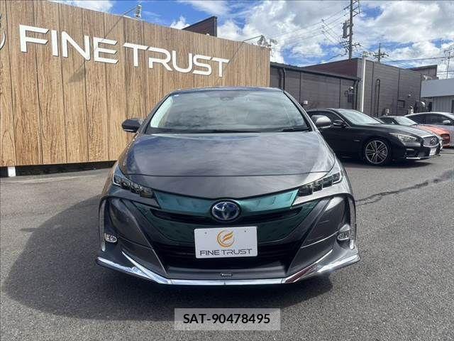Toyota PRIUS PHV 2017-12 8850429-15
