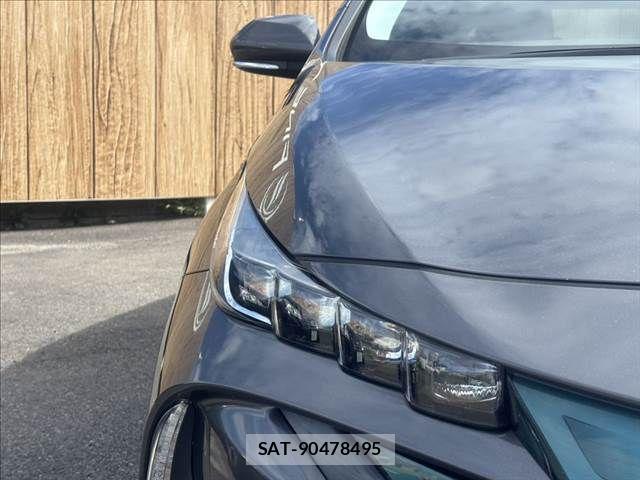 Toyota PRIUS PHV 2017-12 8850429-23
