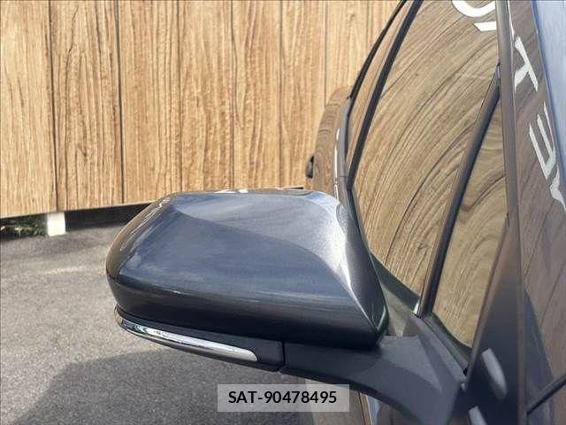 Toyota PRIUS PHV 2017-12 8850429-27