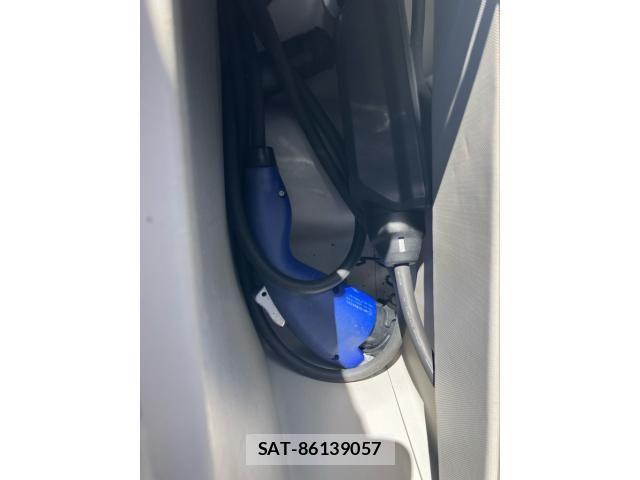 Toyota PRIUS PHV 2014-01 8850430-20