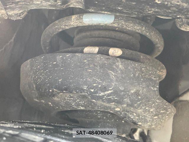 Toyota PRIUS PHV 2023-03 8881712-19