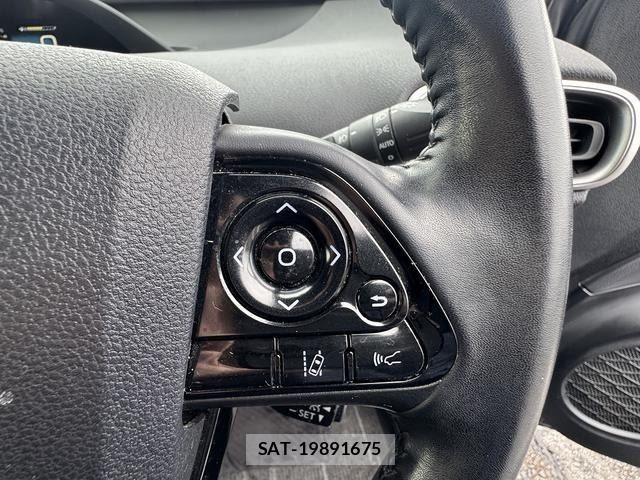 Toyota PRIUS PHV 2019-05 8881716-15