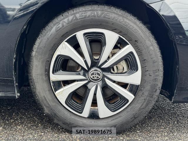 Toyota PRIUS PHV 2019-05 8881716-7