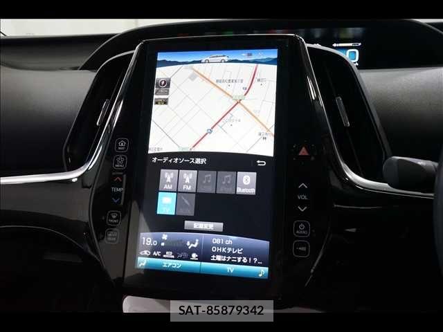 Toyota PRIUS PHV 2017-11 8881715-10