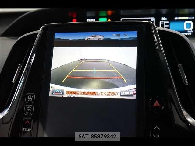 Toyota PRIUS PHV 2017-11 8881715-6