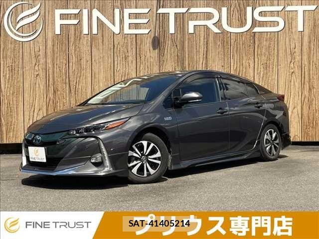 Toyota PRIUS PHV 2017-03 8881717-0