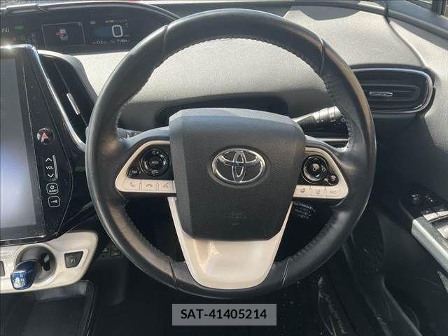 Toyota PRIUS PHV 2017-03 8881717-9