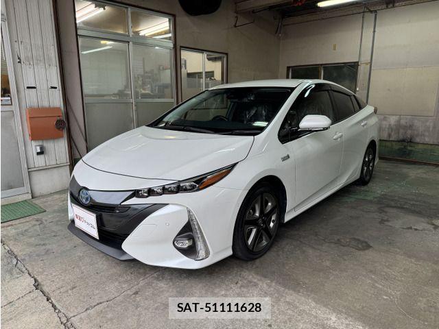 Toyota PRIUS PHV 2021-11 8881718-4