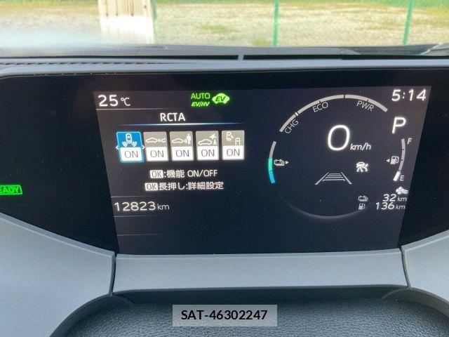 Toyota PRIUS PHV 2024-03 8881713-23