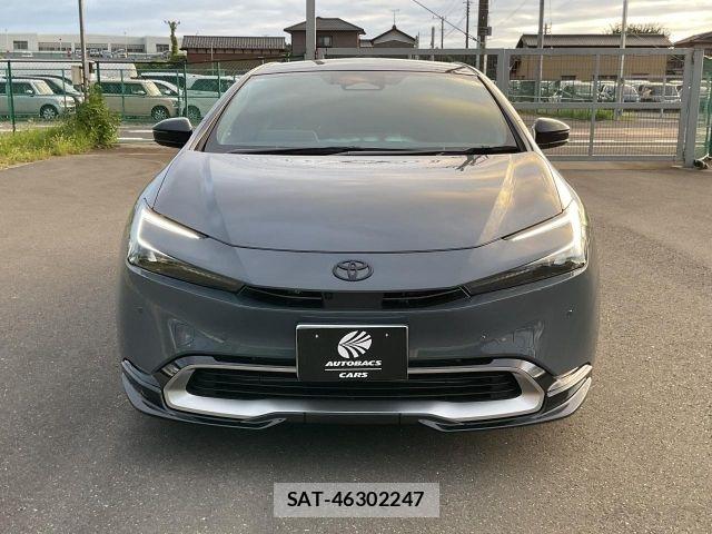 Toyota PRIUS PHV 2024-03 8881713-3