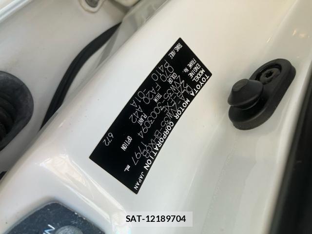 Toyota PRIUS PHV 2012-02 8884224-27