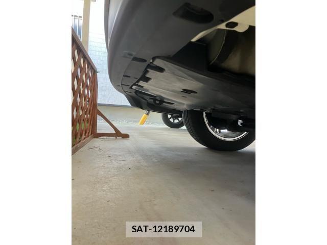 Toyota PRIUS PHV 2012-02 8884224-6
