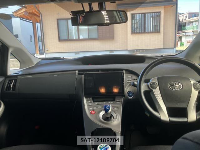 Toyota PRIUS PHV 2012-02 8884224-8