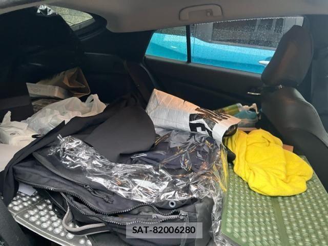 Toyota PRIUS PHV 2018-02 8884223-14