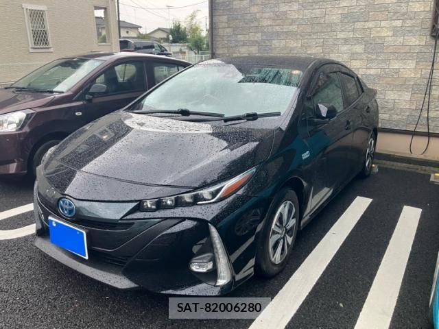 Toyota PRIUS PHV 2018-02 8884223-2