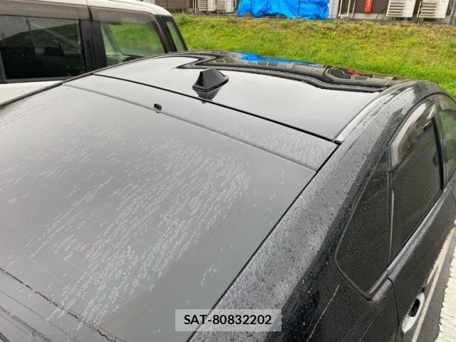 Toyota PRIUS PHV 2012-03 8884225-15