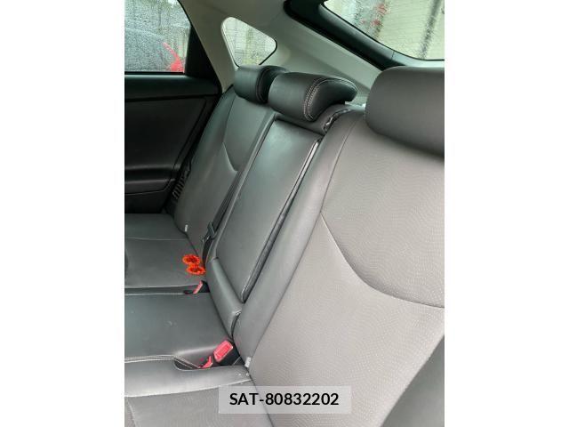 Toyota PRIUS PHV 2012-03 8884225-17