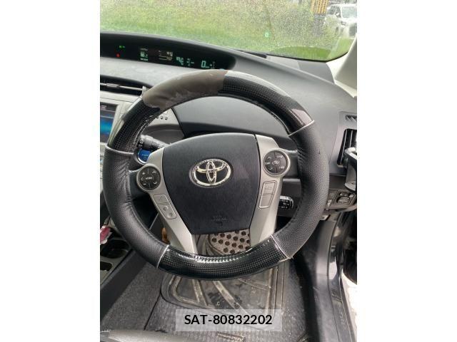 Toyota PRIUS PHV 2012-03 8884225-20