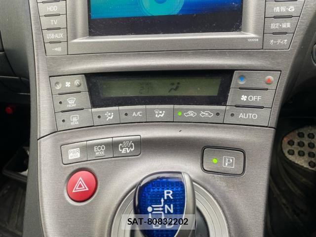 Toyota PRIUS PHV 2012-03 8884225-25