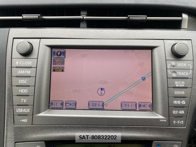 Toyota PRIUS PHV 2012-03 8884225-26
