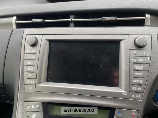 Toyota PRIUS PHV 2012-03 8884225-27
