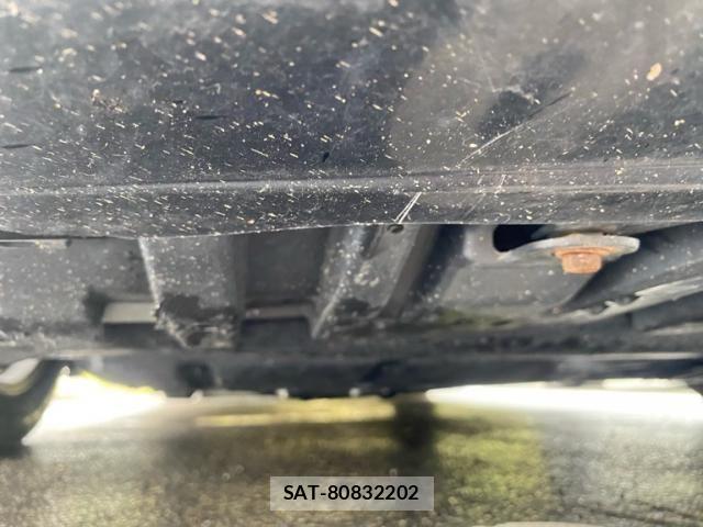 Toyota PRIUS PHV 2012-03 8884225-4